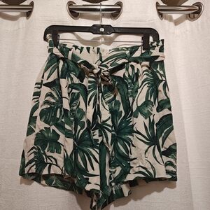 H&M Green Leaf Print High Waist Women's Shorts